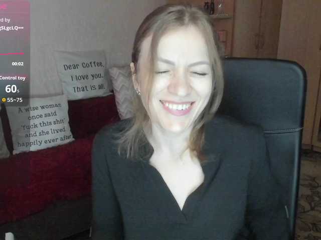 CherishSia live cam on BongaCams