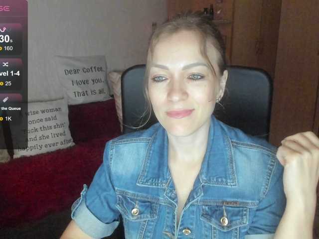 CherishSia live cam on BongaCams