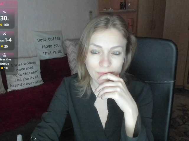 CherishSia live cam on BongaCams