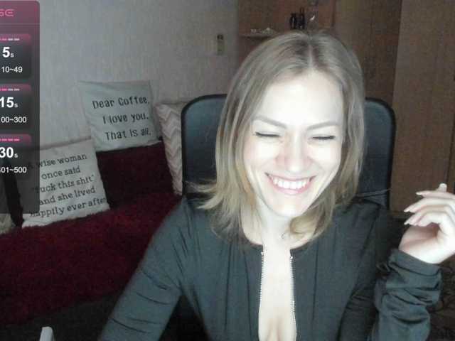 CherishSia live cam on BongaCams