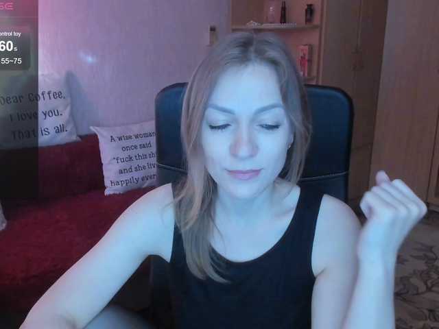 CherishSia live cam on BongaCams