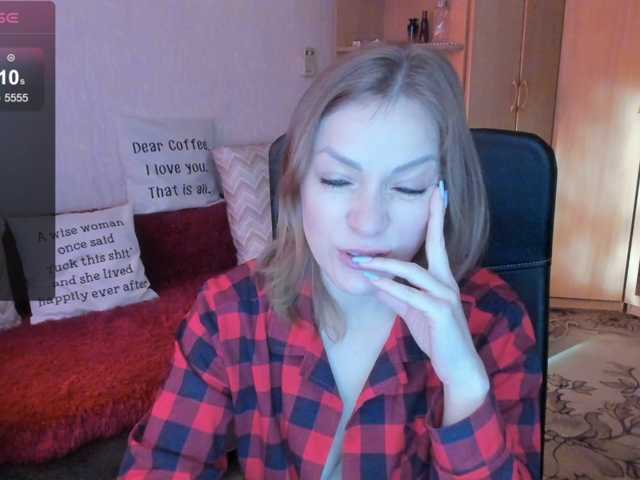 SilviaSweet live cam preview