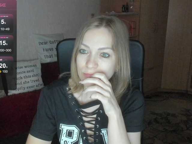 CherishSia live cam on BongaCams