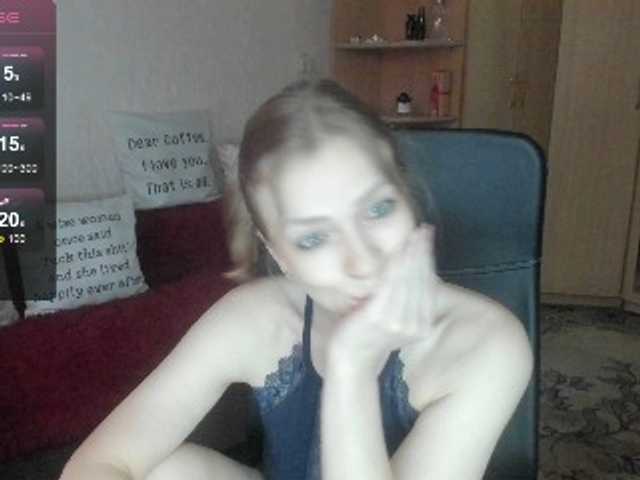 CherishSia live cam on BongaCams