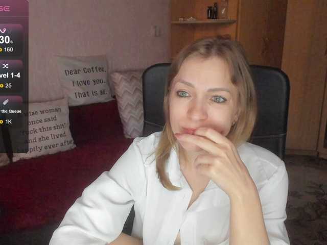 CherishSia live cam on BongaCams