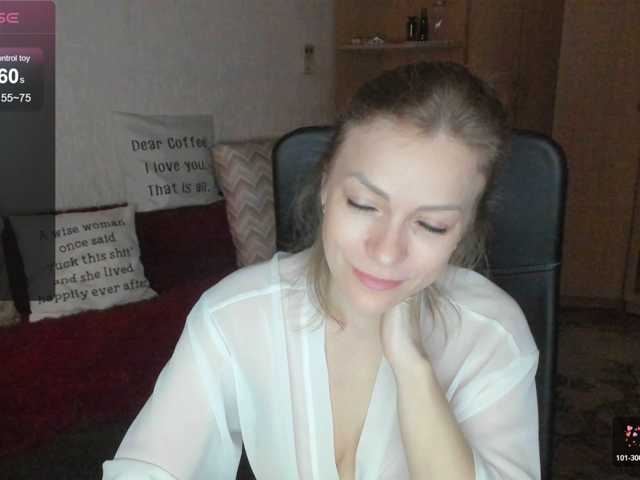CherishSia live cam on BongaCams