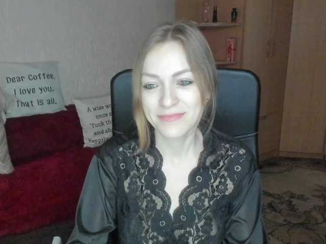 CherishSia's BongaCams show and profile