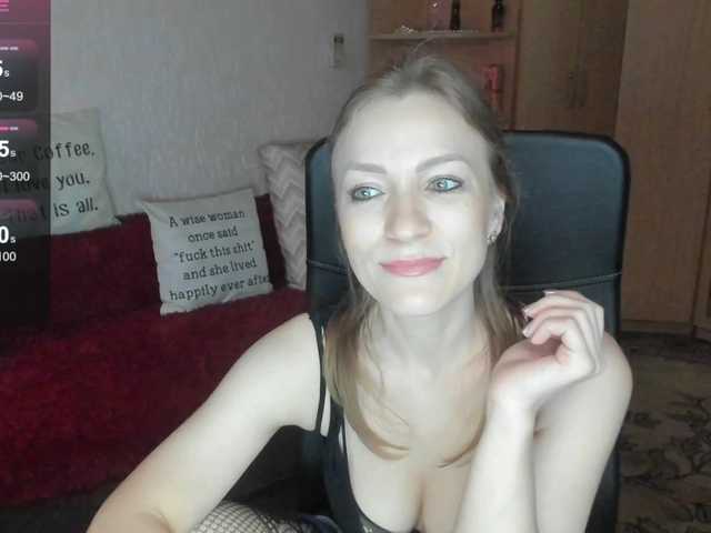 CherishSia live cam on BongaCams