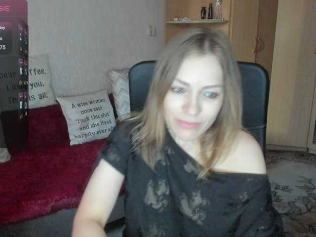 CherishSia live cam on BongaCams