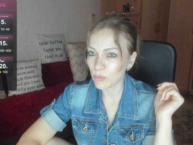 CherishSia live cam on BongaCams