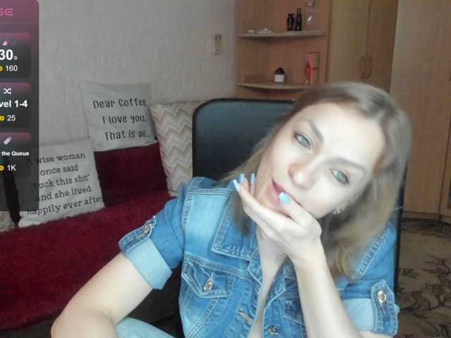 CherishSia live cam on BongaCams