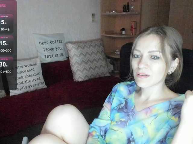 CherishSia live cam on BongaCams