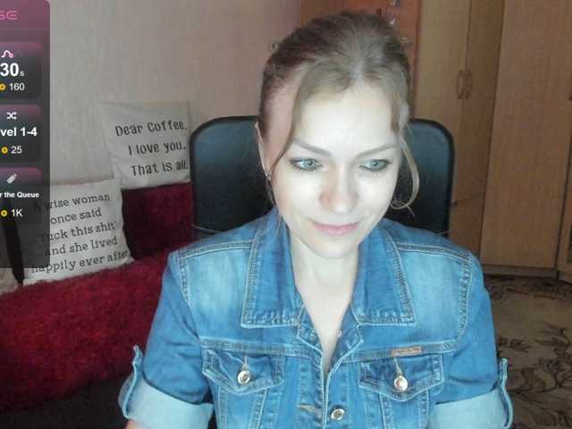 CherishSia live cam on BongaCams