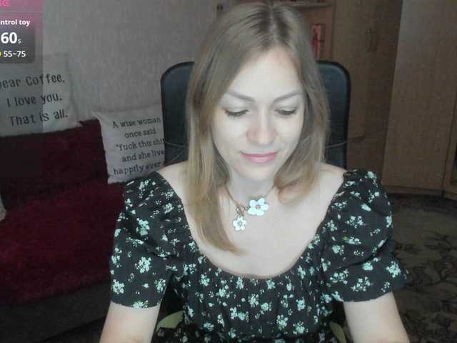 CherishSia live cam on BongaCams