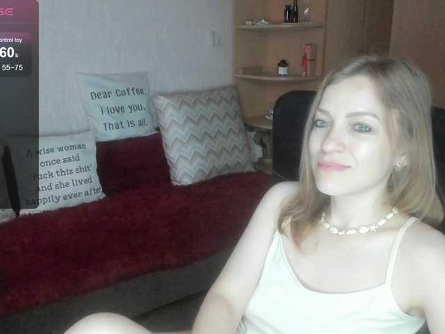CherishSia live cam on BongaCams