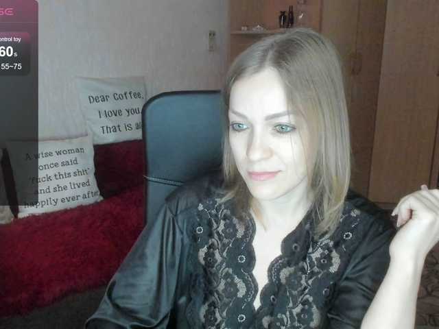 CherishSia live cam on BongaCams