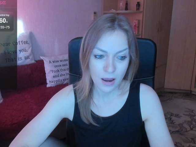 CherishSia live cam on BongaCams