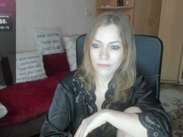 CherishSia live cam on BongaCams