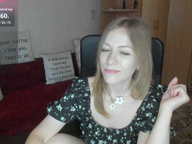 CherishSia live cam on BongaCams
