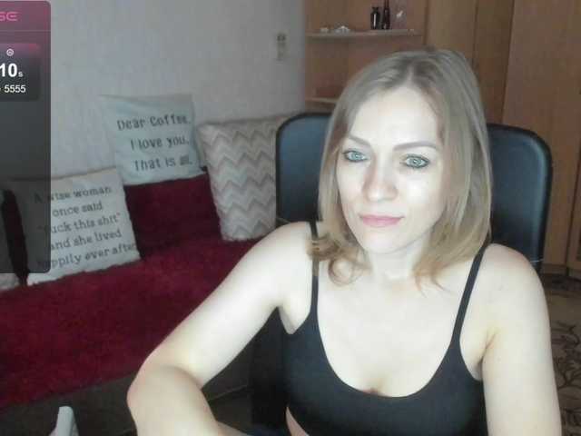 CherishSia live cam on BongaCams