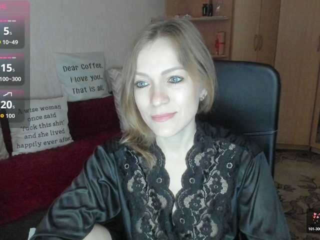 CherishSia live cam on BongaCams