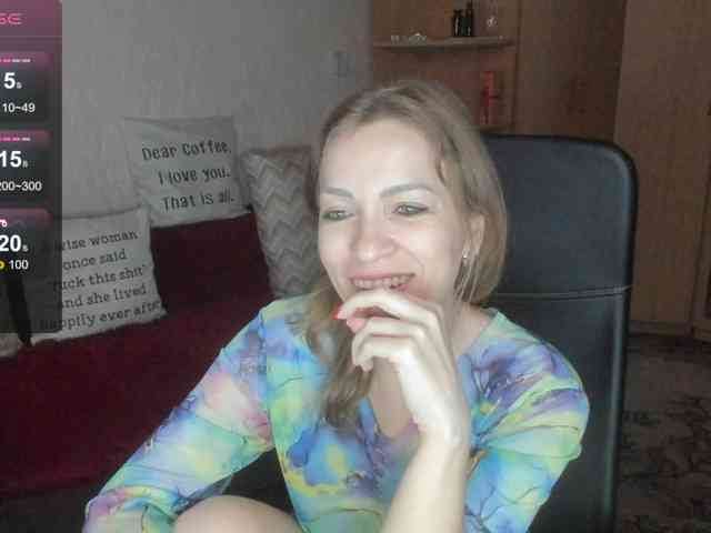 CherishSia Live Webcam on BongaCams