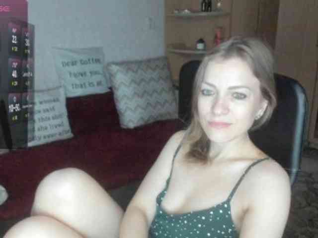 SilviaSweet webcam