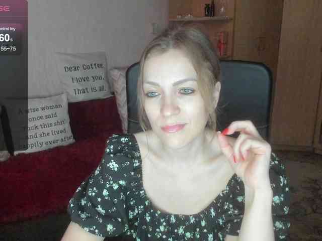 CherishSia Live Webcam on BongaCams