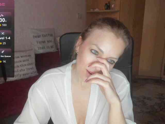 SilviaSweet webcam