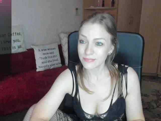 SilviaSweet webcam