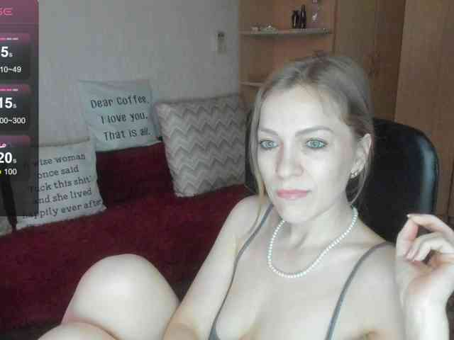 SilviaSweet webcam