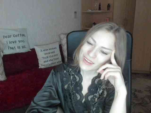SilviaSweet webcam