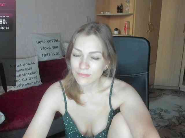 CherishSia Live Webcam on BongaCams