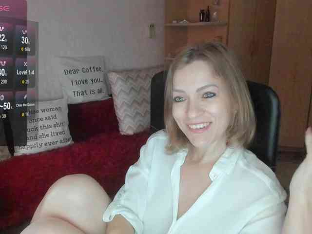 CherishSia Live Webcam on BongaCams