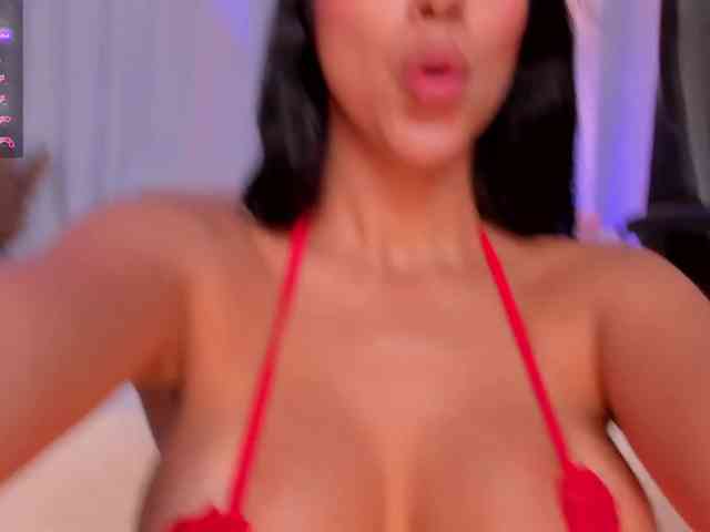LeahJones