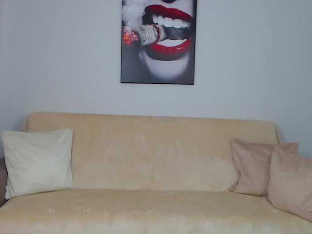 Sara-Daisy live cam on BongaCams