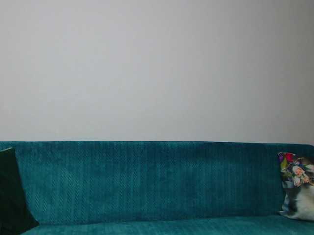 Sara-Daisy's BongaCams show and profile