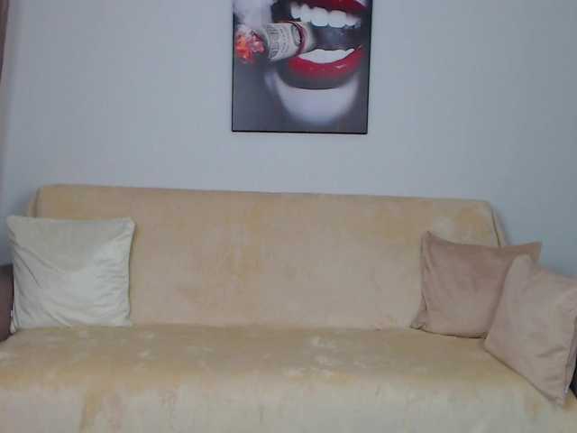 Sara-Daisy live cam on BongaCams