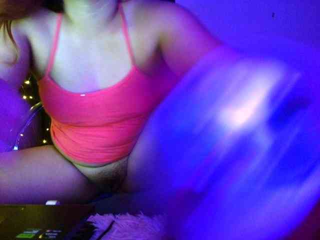 SimpleGirl webcam