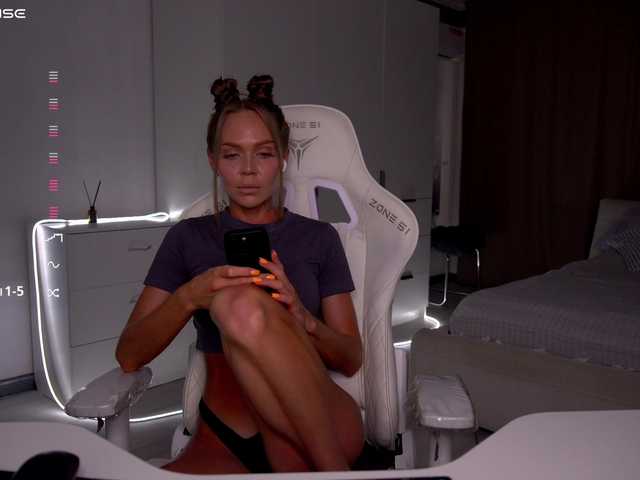 pupsik-24 live webcam show