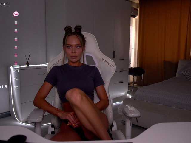 pupsik-24 live cam on BongaCams