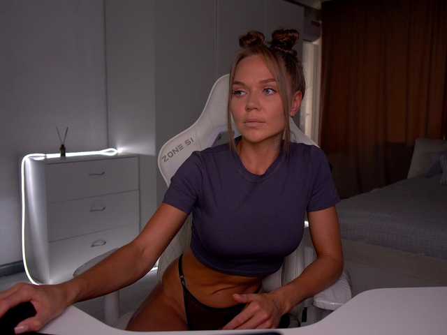pupsik-24 live cam on BongaCams
