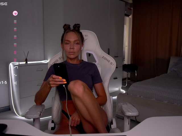pupsik-24 live webcam show