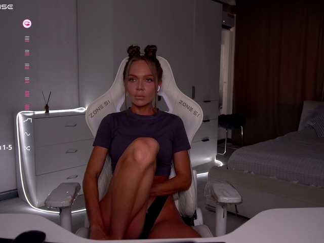 pupsik-24 live webcam show