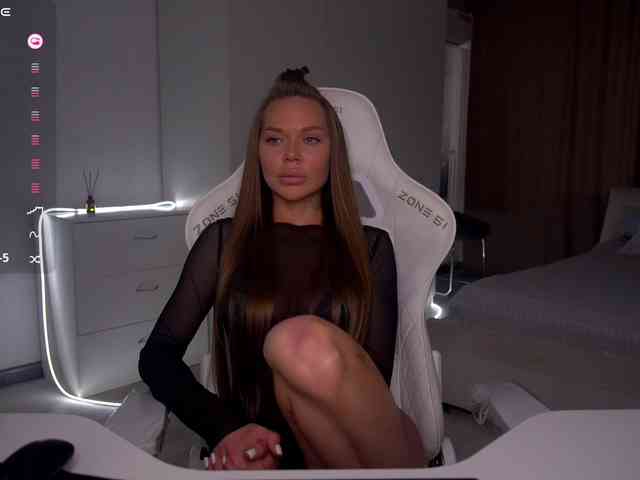 Live stream of pupsik-24