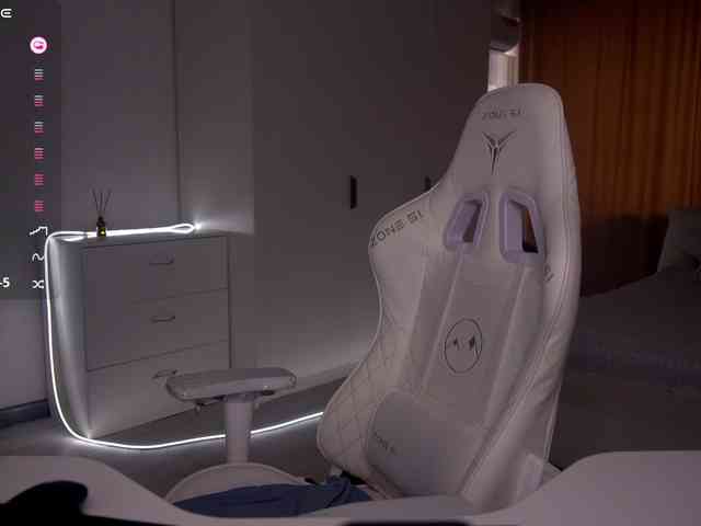 Модель: eVvushka