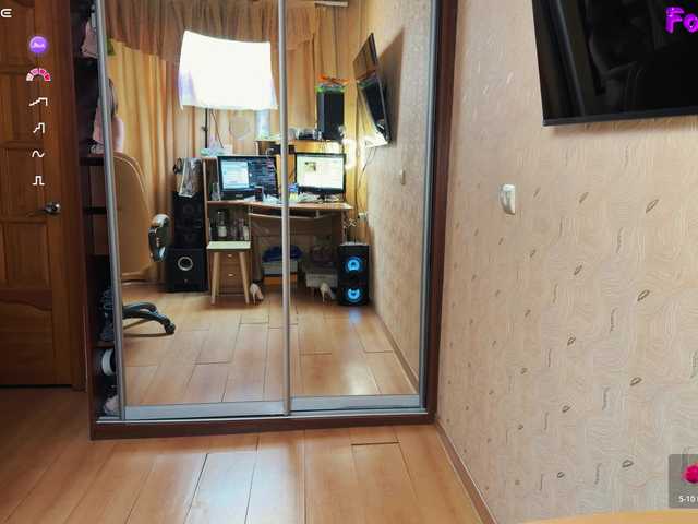 Muza-Love's BongaCams show and profile