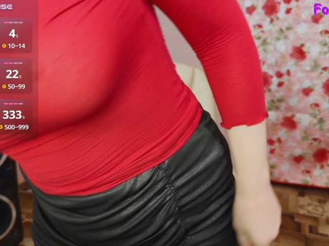 Muza-Love live cam on BongaCams