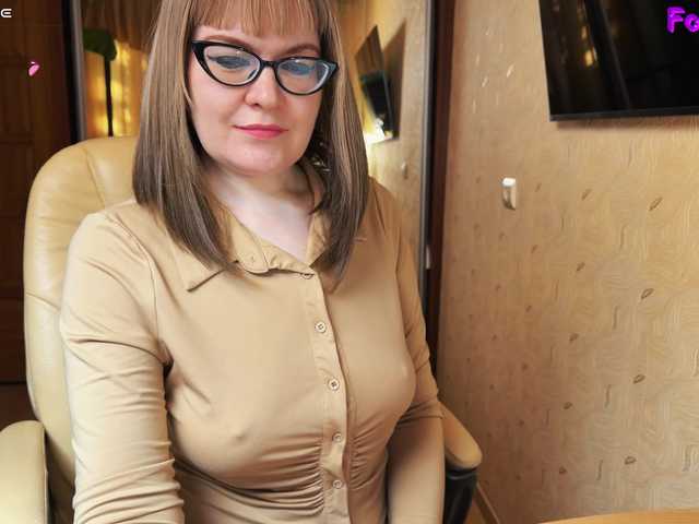 Muza-Love live cam on BongaCams