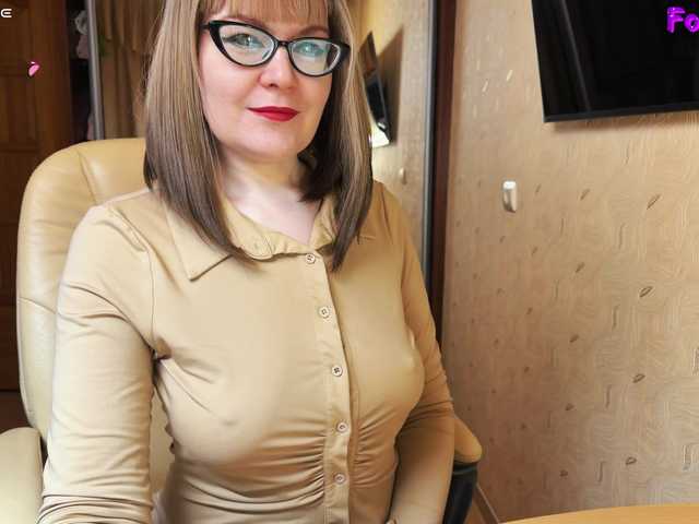 Muza-Love's BongaCams show and profile